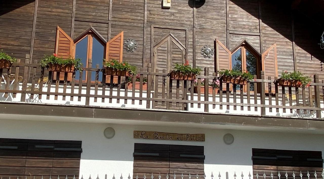 Agriturismo Borgo Nuovo Di Mulinelli Arezzo Exterior foto
